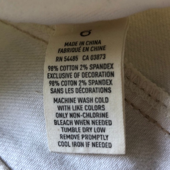 AEO Jean Shorts White Frayed/Distressed Cute! - Picture 4 of 7